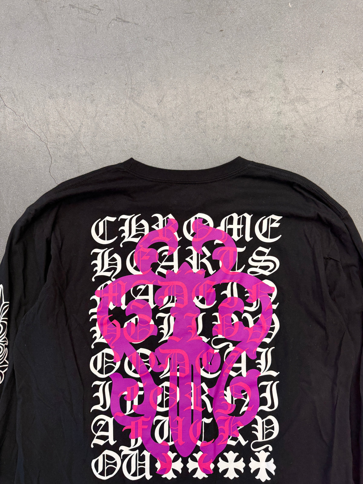 CHROME HEARTS EYE CHART DAGGER LONG SLEEVE TEE - BLACK/WHITE/MAGENTA