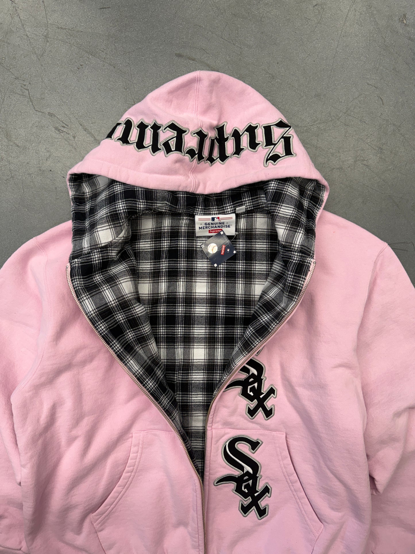 SS25 SUPREME CHICAGO WHITE SOX ZIP UP HOODED SWEATSHIRT - LIGHT PINK