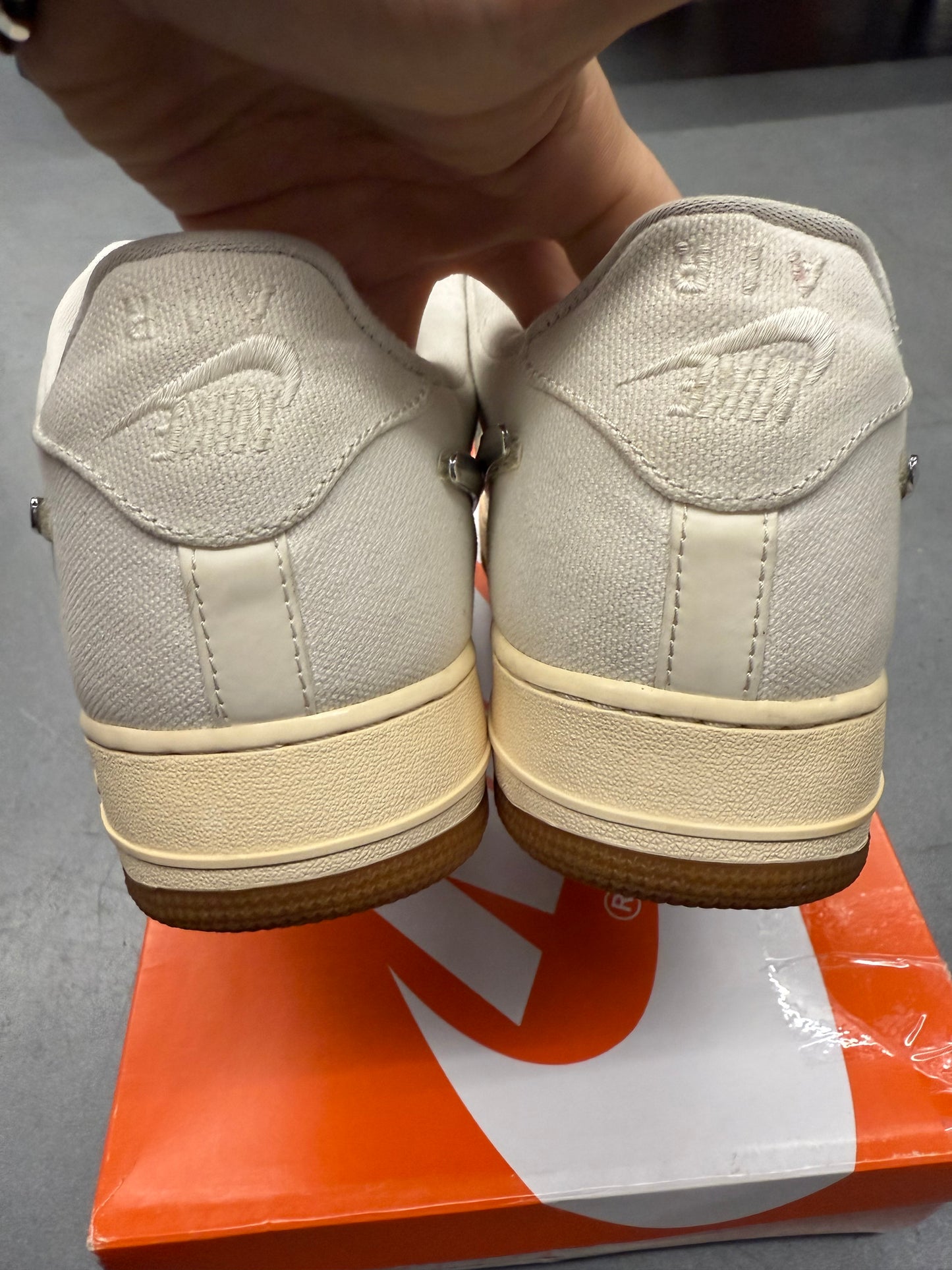 SIZE 13 2018 NIKE AIR FORCE 1 TRAVIS SCOTT SAIL