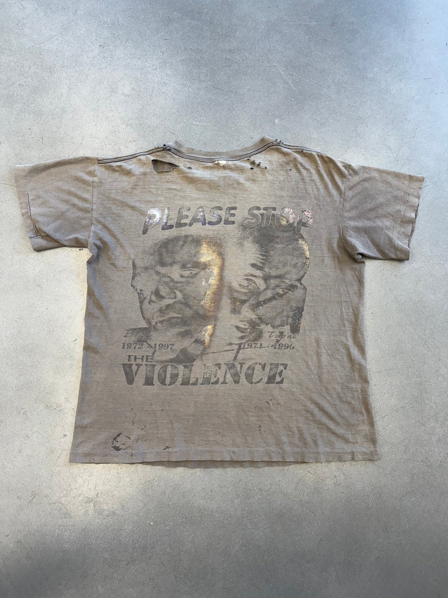90'S IN MEMORY OF THE NOTORIOUS BIG MAKAVELI PLEASE STOP THE VIOLENCE RAP TEE (FADED TAG)