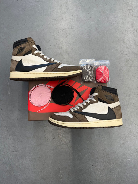 2019 SIZE 8 JORDAN 1 RETRO HIGH OG SP TRAVIS SCOTT MOCHA