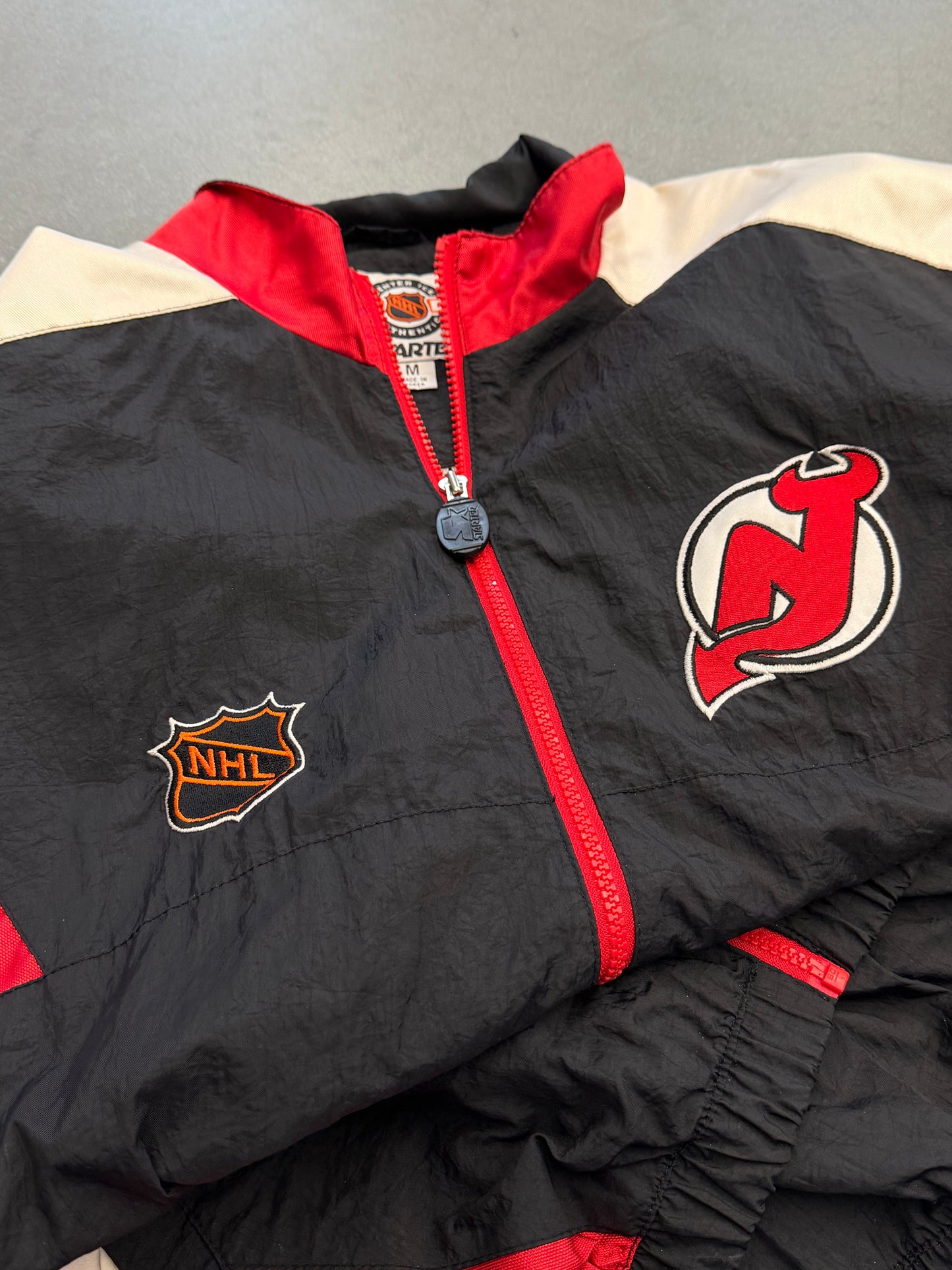 90'S NEW JERSEY DEVILS STARTER WINDBREAKER JACKET