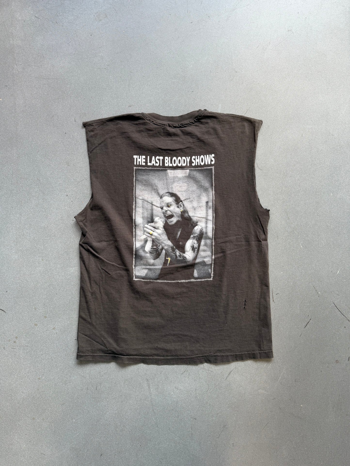 1992 OZZY OSBOURNE THE LAST BLOODY SHOWS CUT-OFF TEE (PULLED TAG)