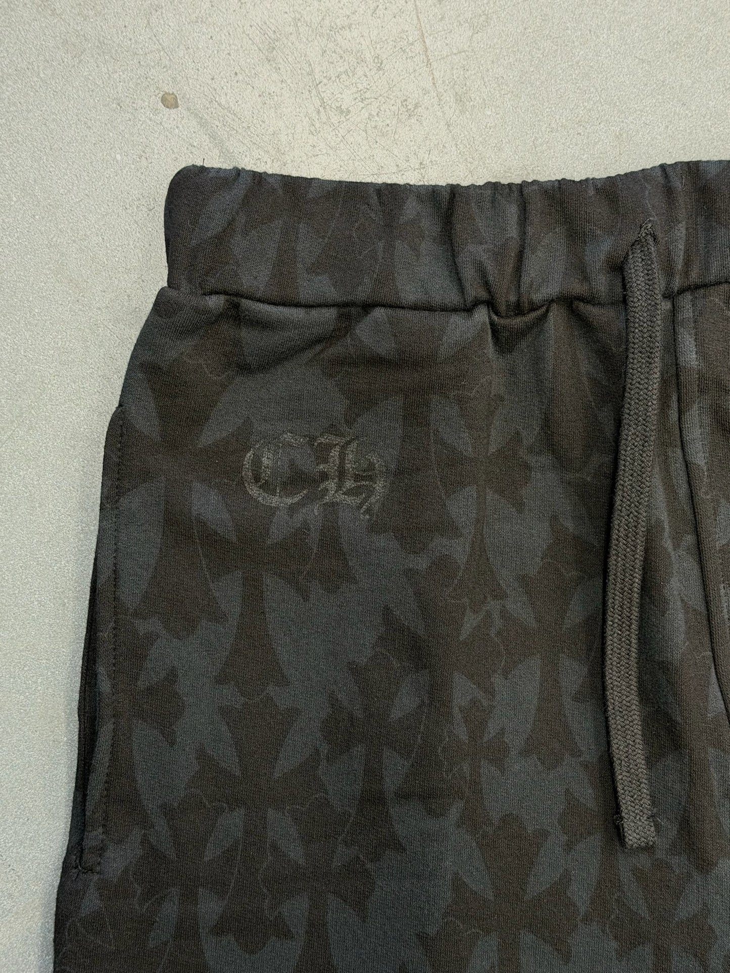 CHROME HEARTS CEMETARY MONOGRAM SWEAT SHORT - BLACK