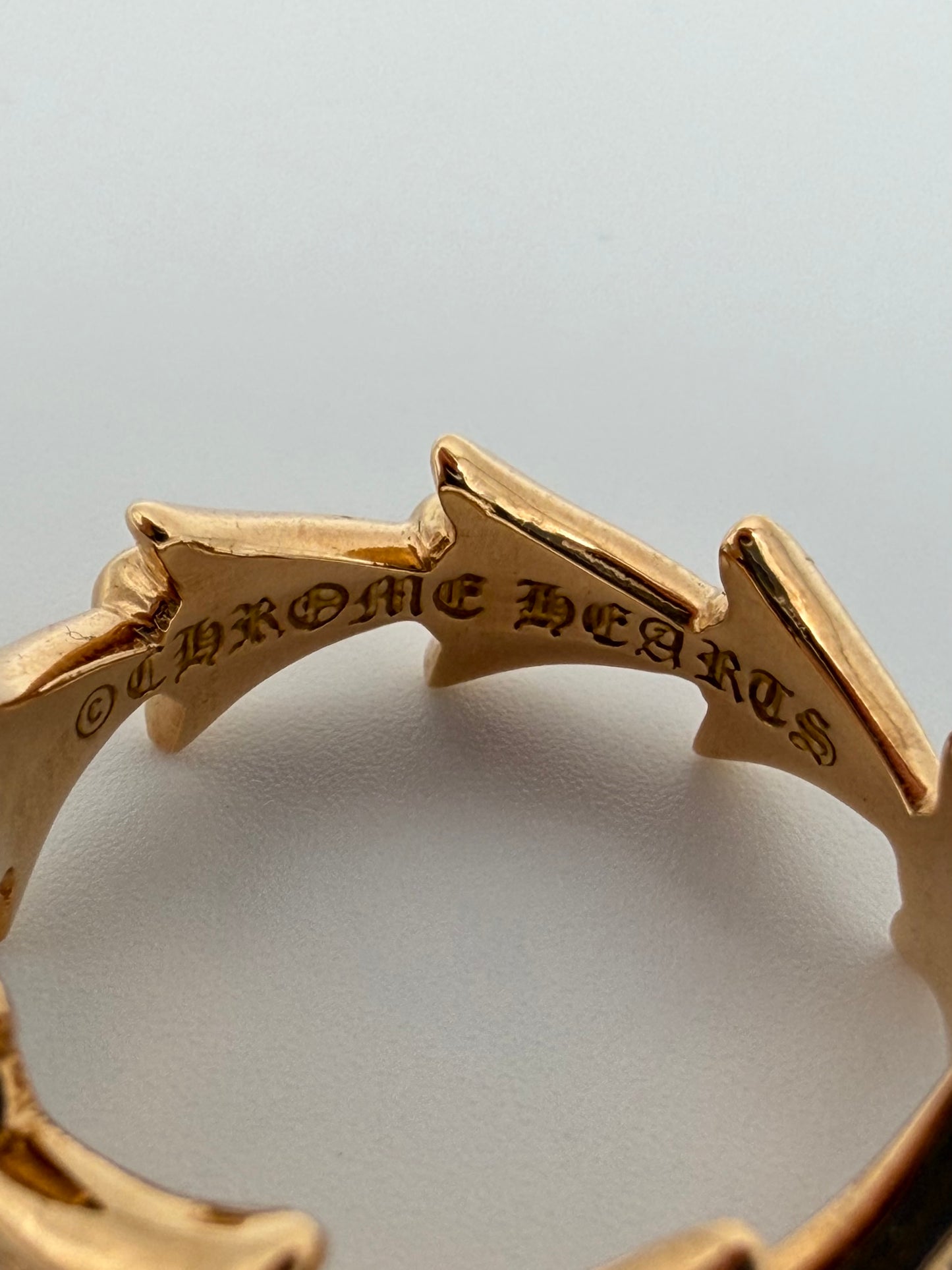 CHROME HEARTS GOLD CROSSTAIL RING