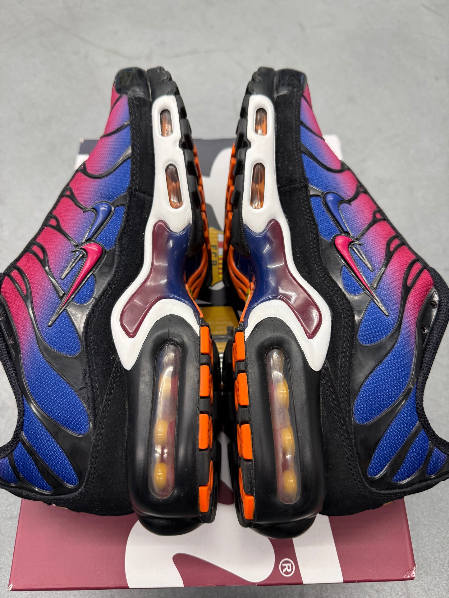 2023 SIZE 9 NIKE AIR MAX PLUS PATTA FC BARCELONA CULERS DEL MON