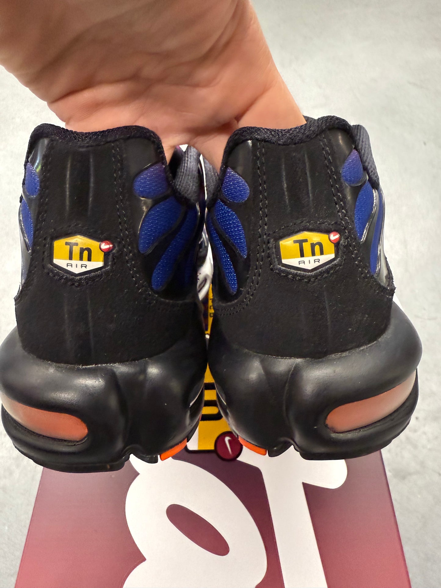 2023 SIZE 9 NIKE AIR MAX PLUS PATTA FC BARCELONA CULERS DEL MON