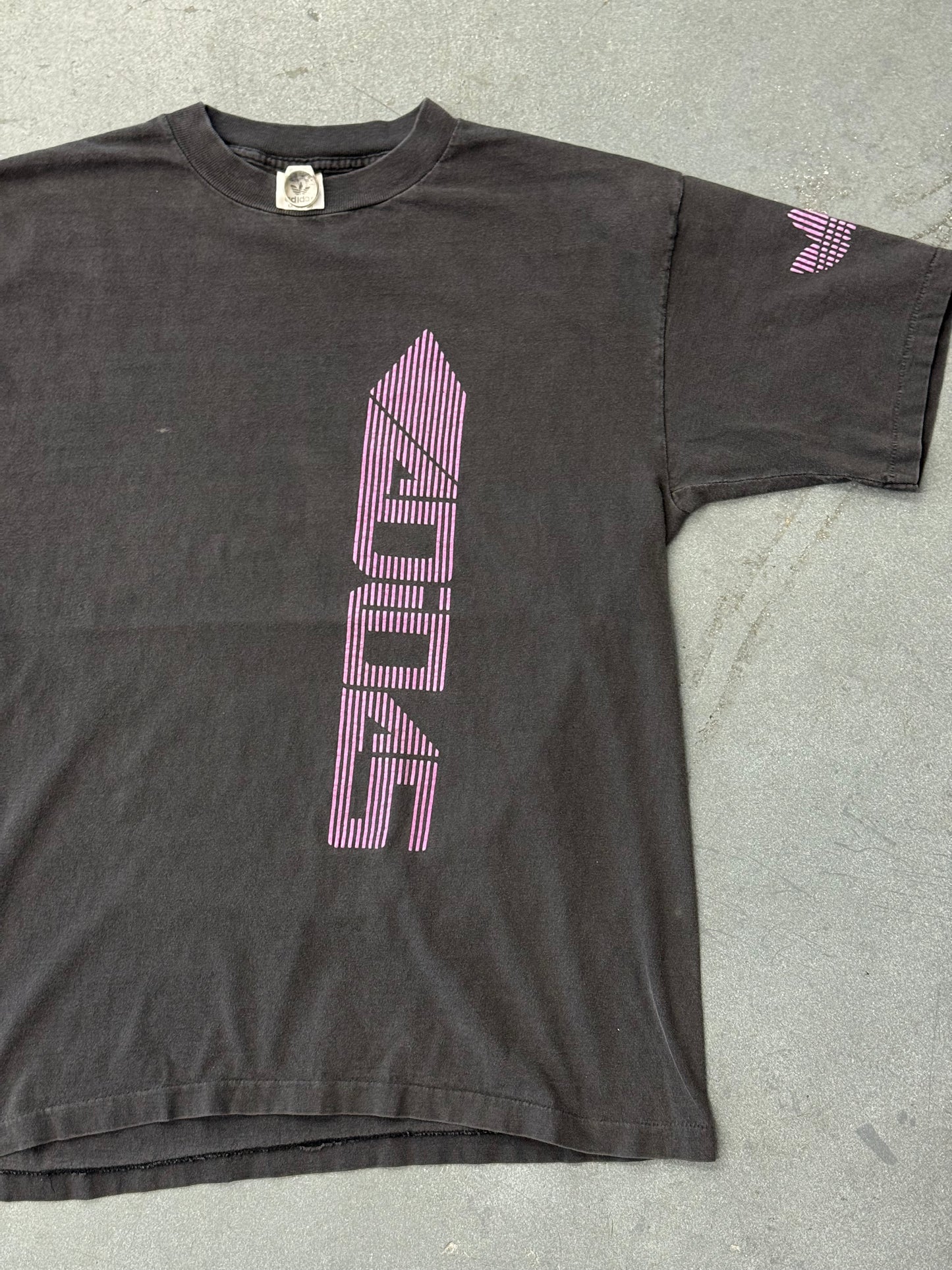80S ADIDAS PINSTRIPE VERTICAL LOGO TEE