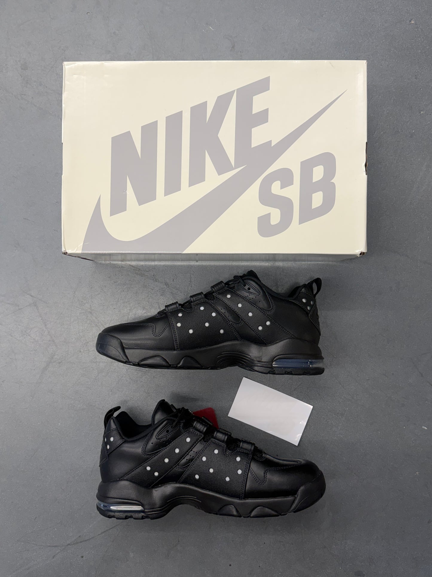 SS26 SUPREME NIKE SB AIR MAX 2 CB '94 LOW - SUPREME BLACK