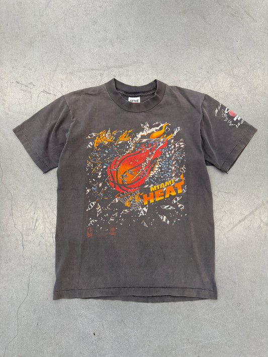1992 MIAMI HEAT SHATTERED BACKBOARD TEE (RED BAR ANVIL TAG) - YOUTH  TAG