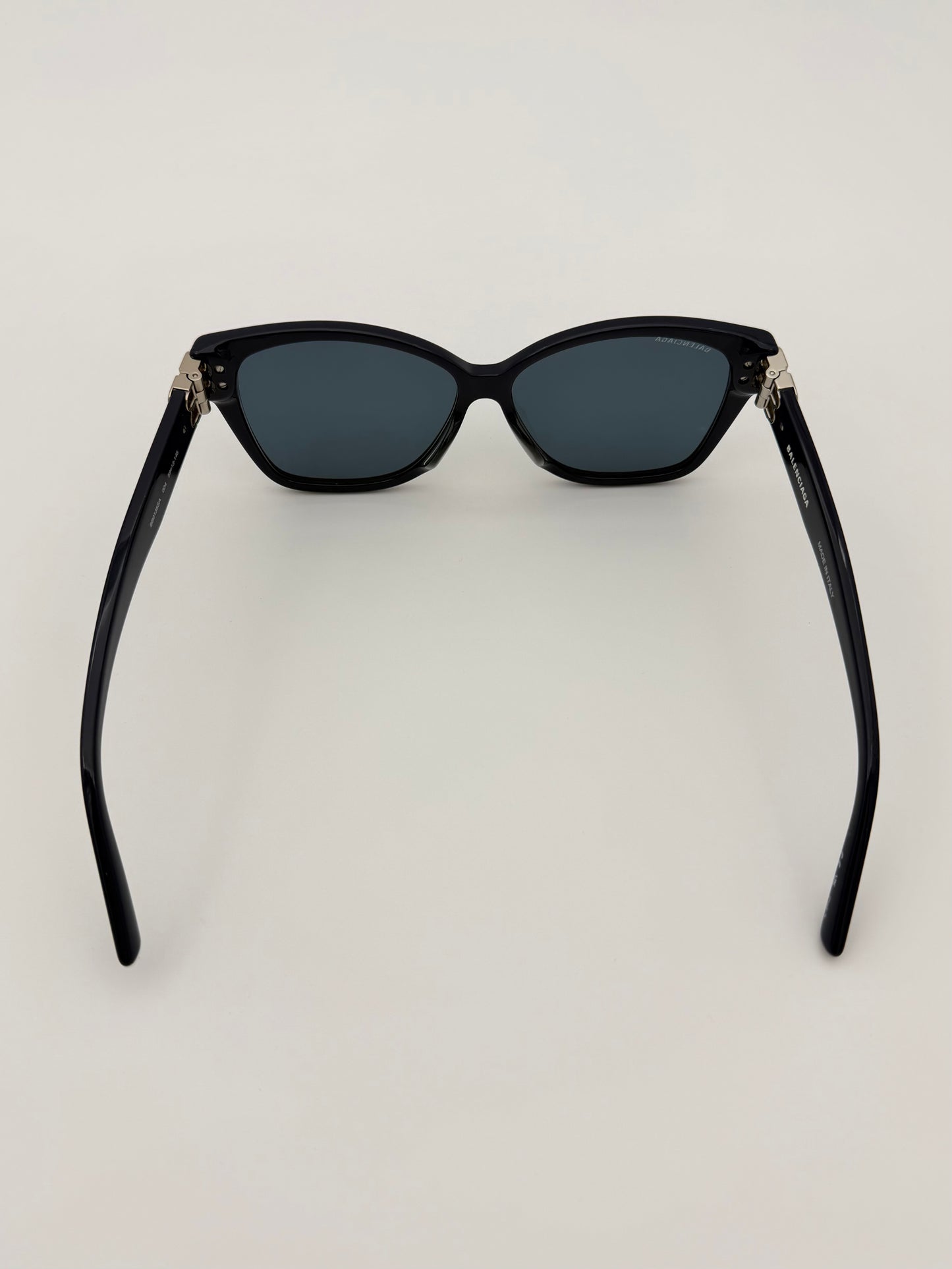 BALENCIAGA BB0135SA 004 SUNGLASSES (W/ CASE)