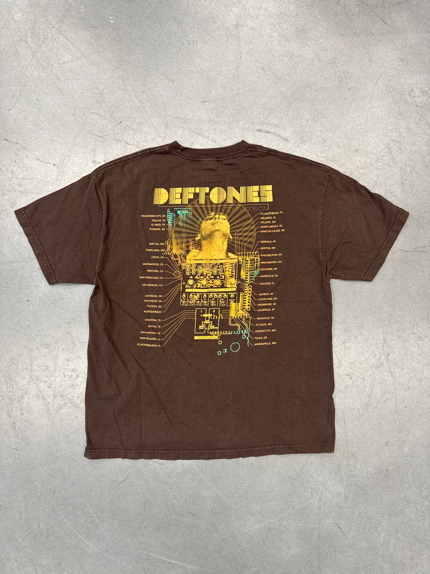 2006-07 DEFTONES SACRAMENTO, CA TOUR TEE (TRIPLE A TAG)