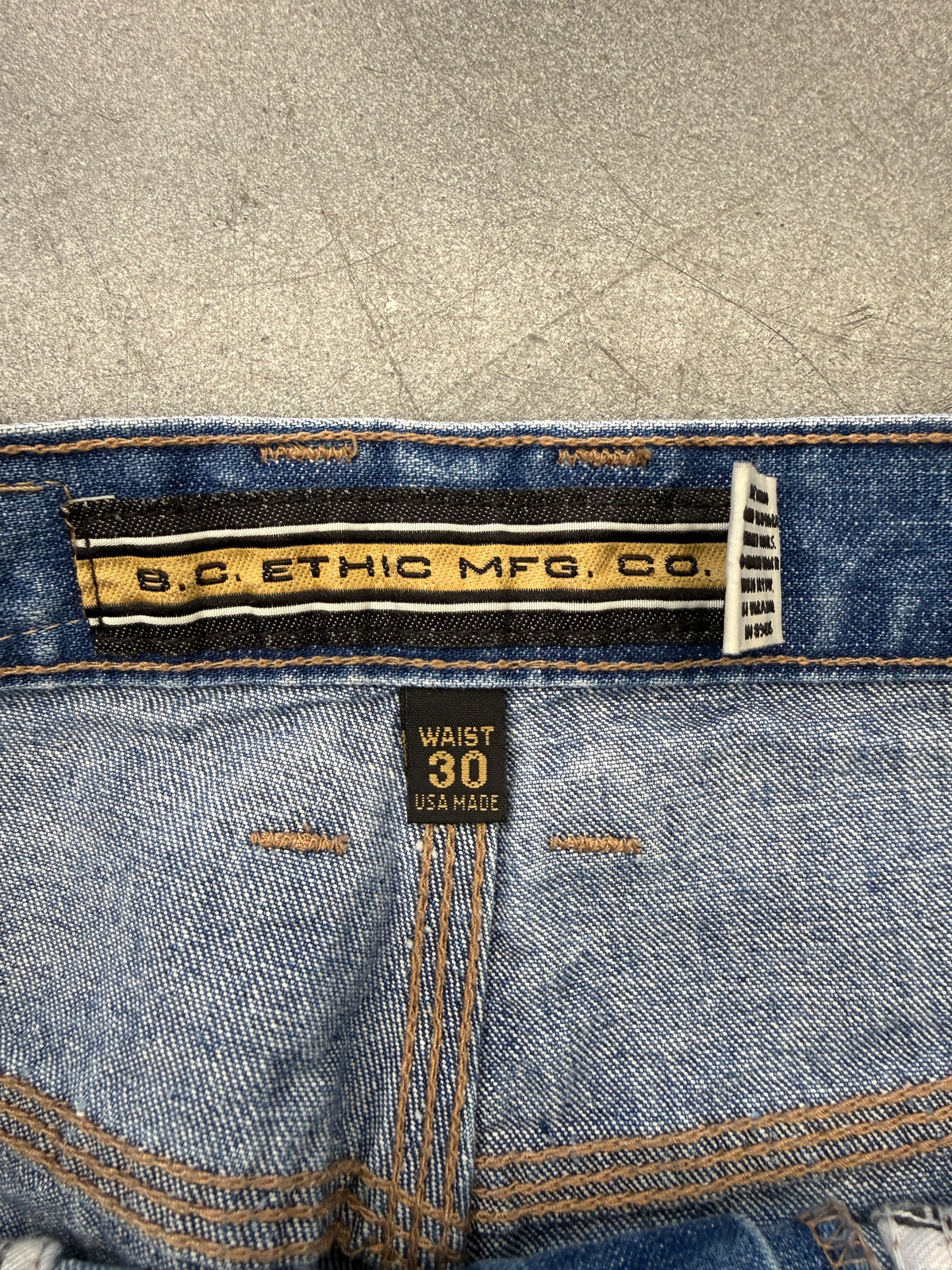 BC ETHIC PIPELINE JEANS