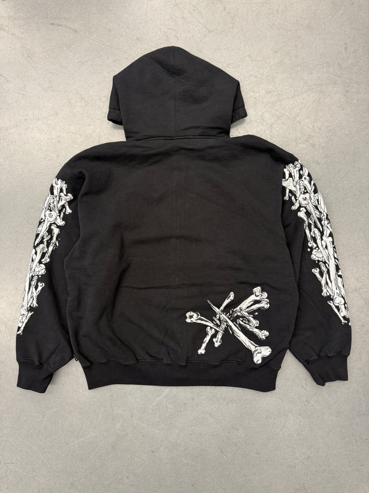 SS26 SUPREME MONSTER JAM GRAVE DIGGER BONES ZIP UP HOODED SWEATSHIRT