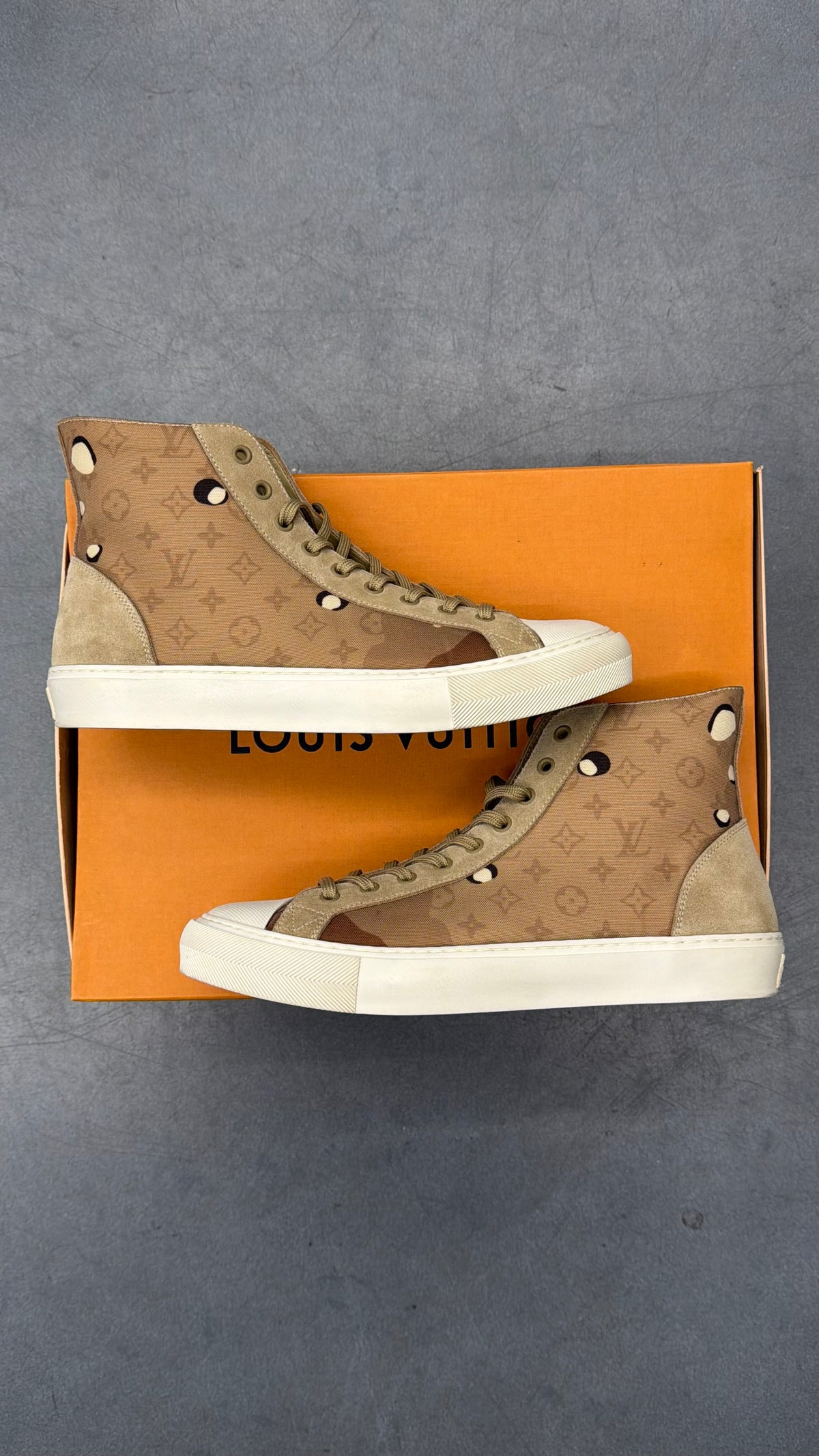 LOUIS VUITTON TATTOO MONOGRAM ANKLE SNEAKERS
