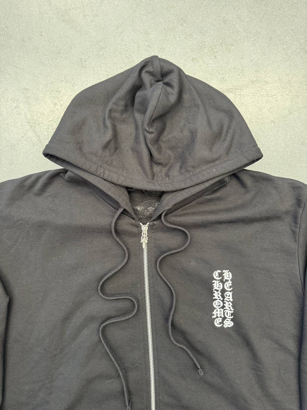 CHROME HEARTS VERTICAL LOGO ZIP-UP HOODIE - BLACK/WHITE