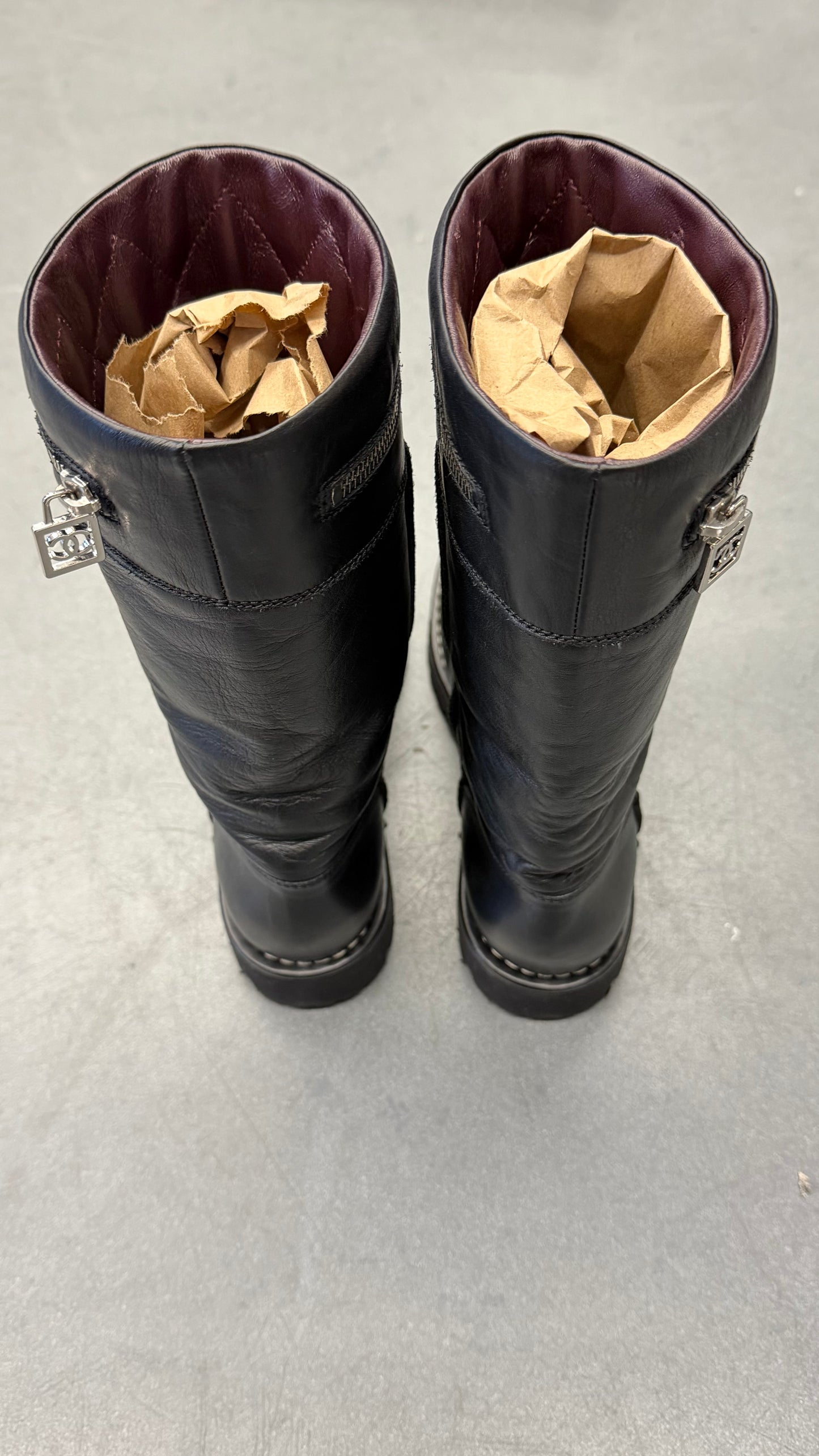 2010 SIZE 40 CHANEL BLACK LEATHER MOTO BOOTS (PRE-OWNED WITH BOX)