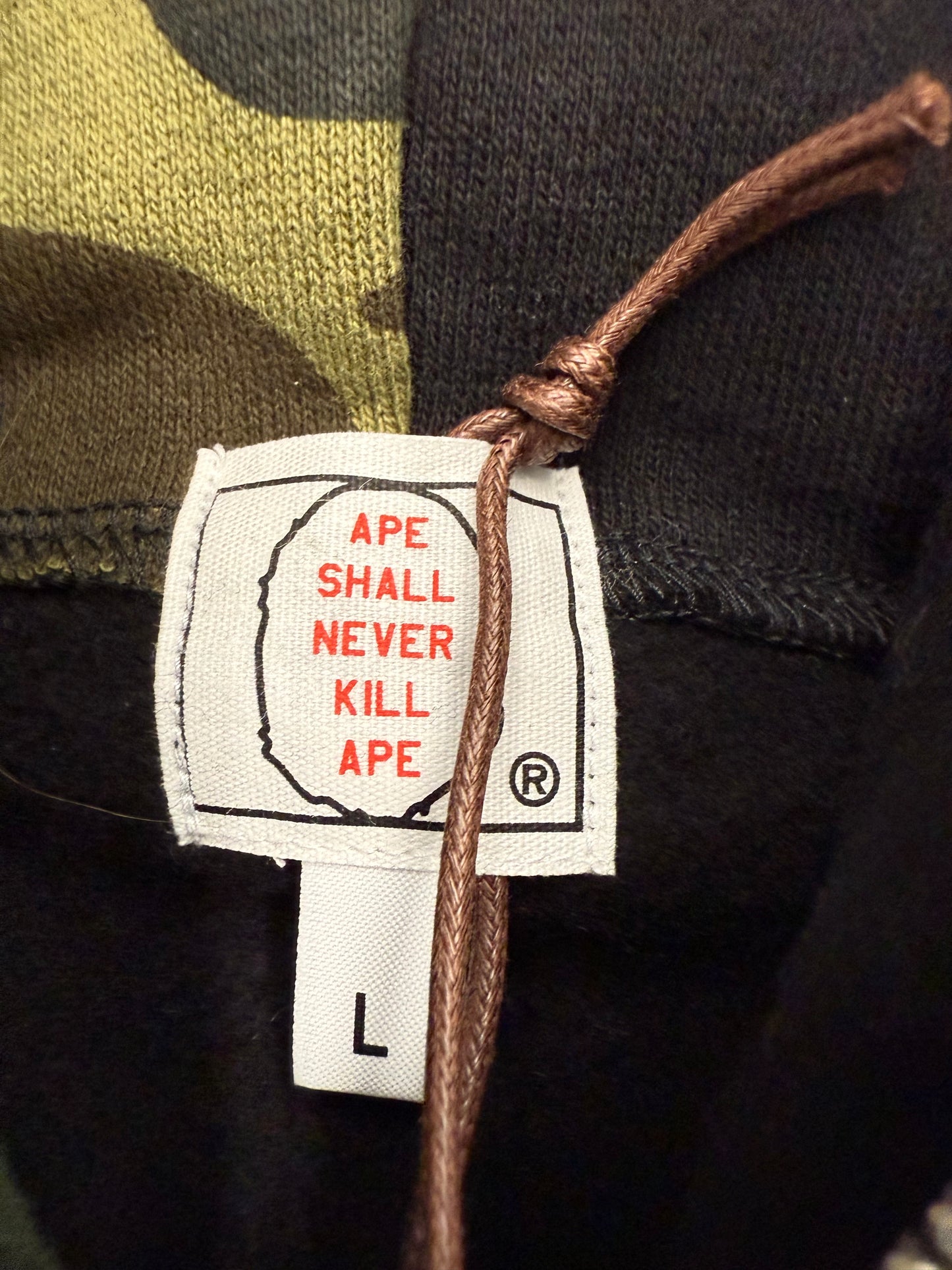 FW18 A BATHING APE BAPE SWAROVSKI SHARK FULL ZIP HOODIE (NEW)