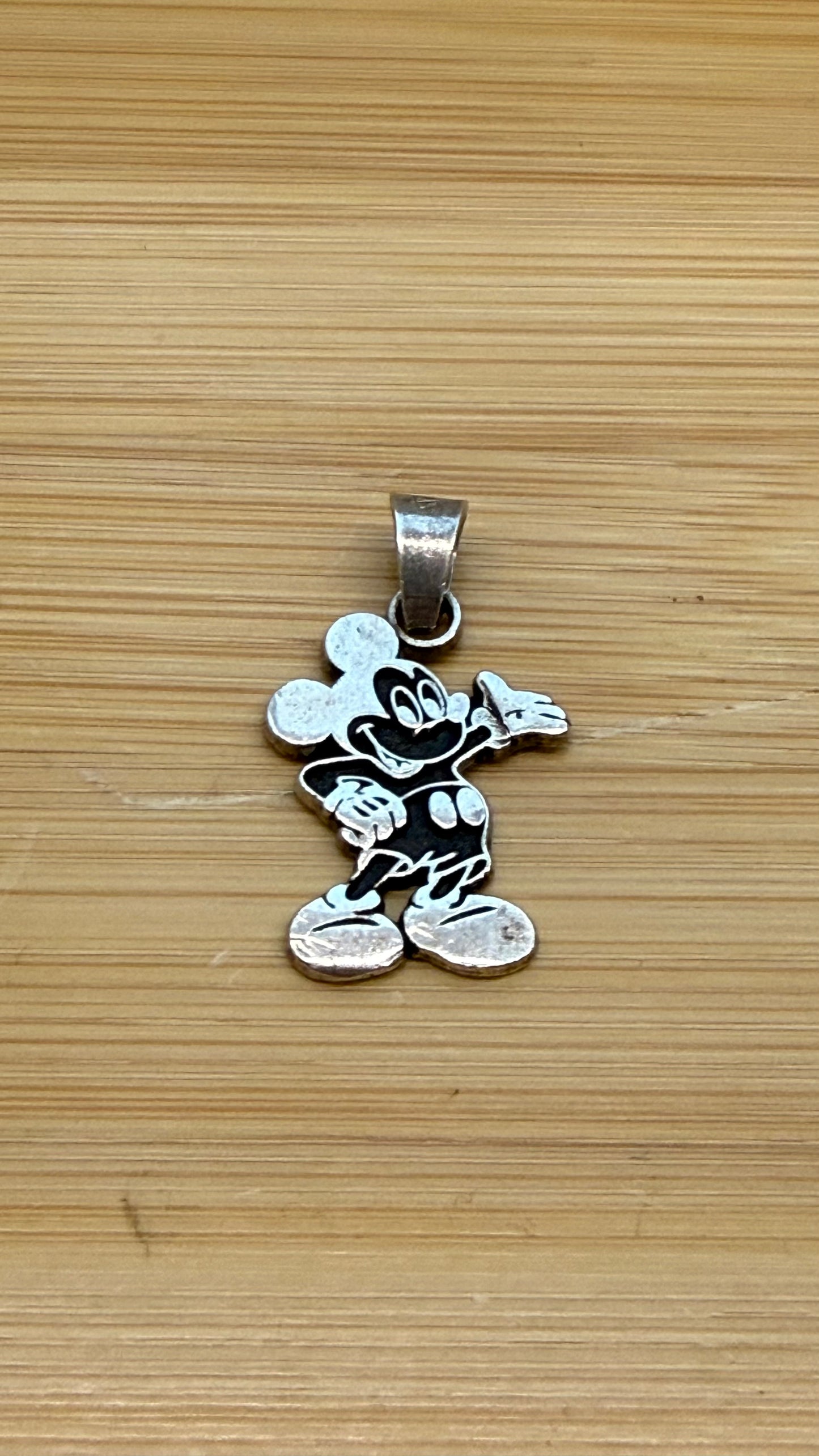 VINTAGE DISNEY MICKEY MOUSE SILVER PENDANT