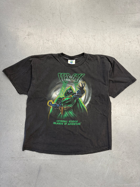 1999 MARVEL COMICS DR. DOOM'S FEAR FALL ISLANDS OF ADVENTURE TEE (UNIVERSAL STUDIOS TAG)