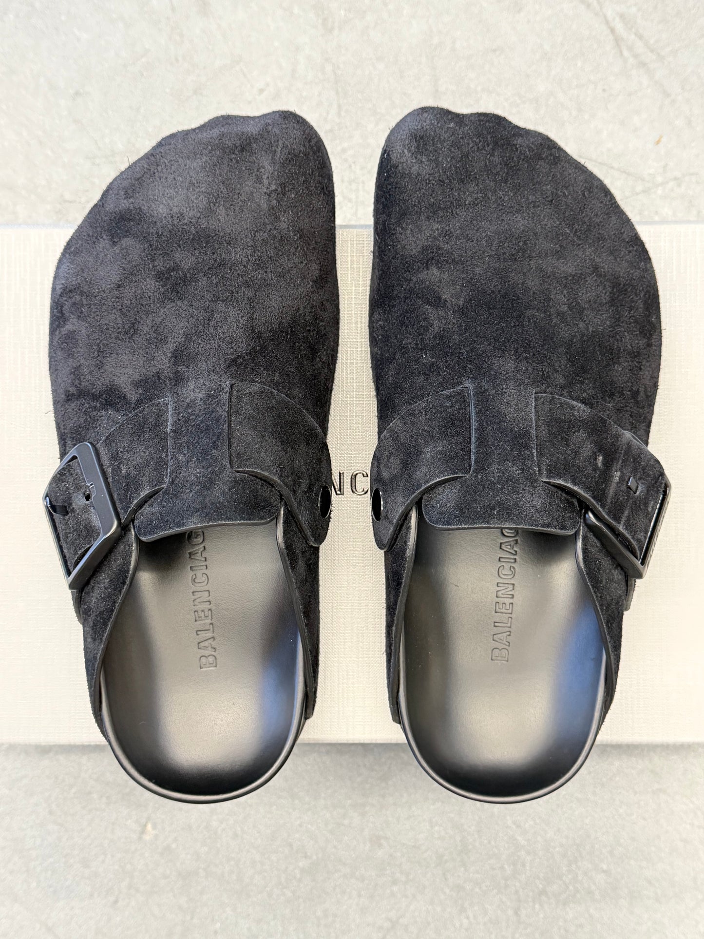 BALENCIAGA SUNDAY SUEDE MULE - BLACK (W/BOX)