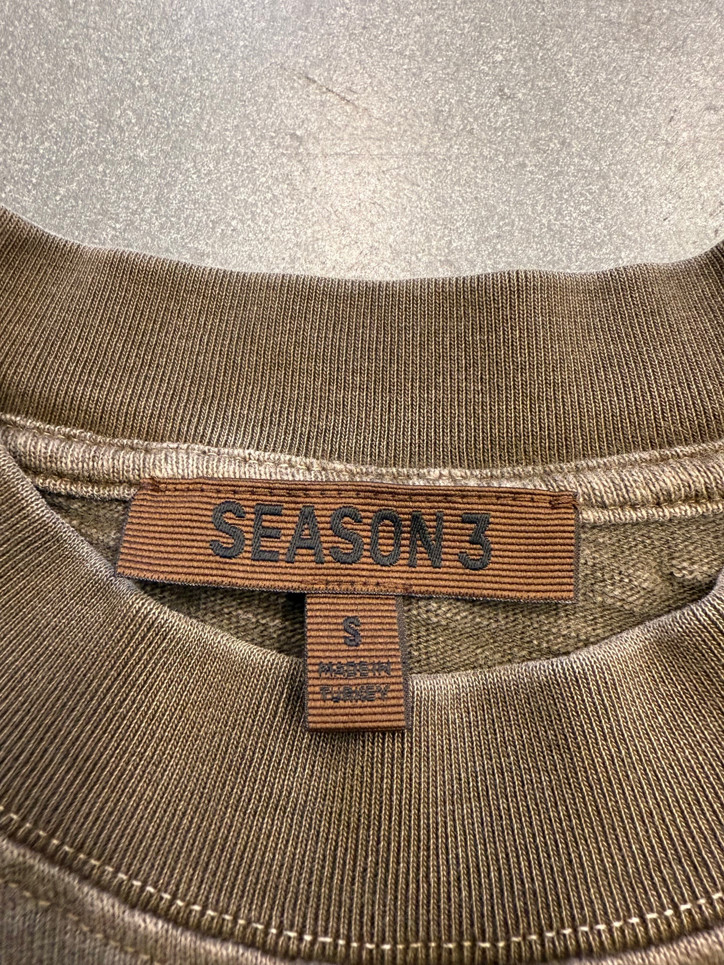 YEEZY SEASON 3 CROPPED COLLEGE SLUB KNIT TEE - GREEN (S)