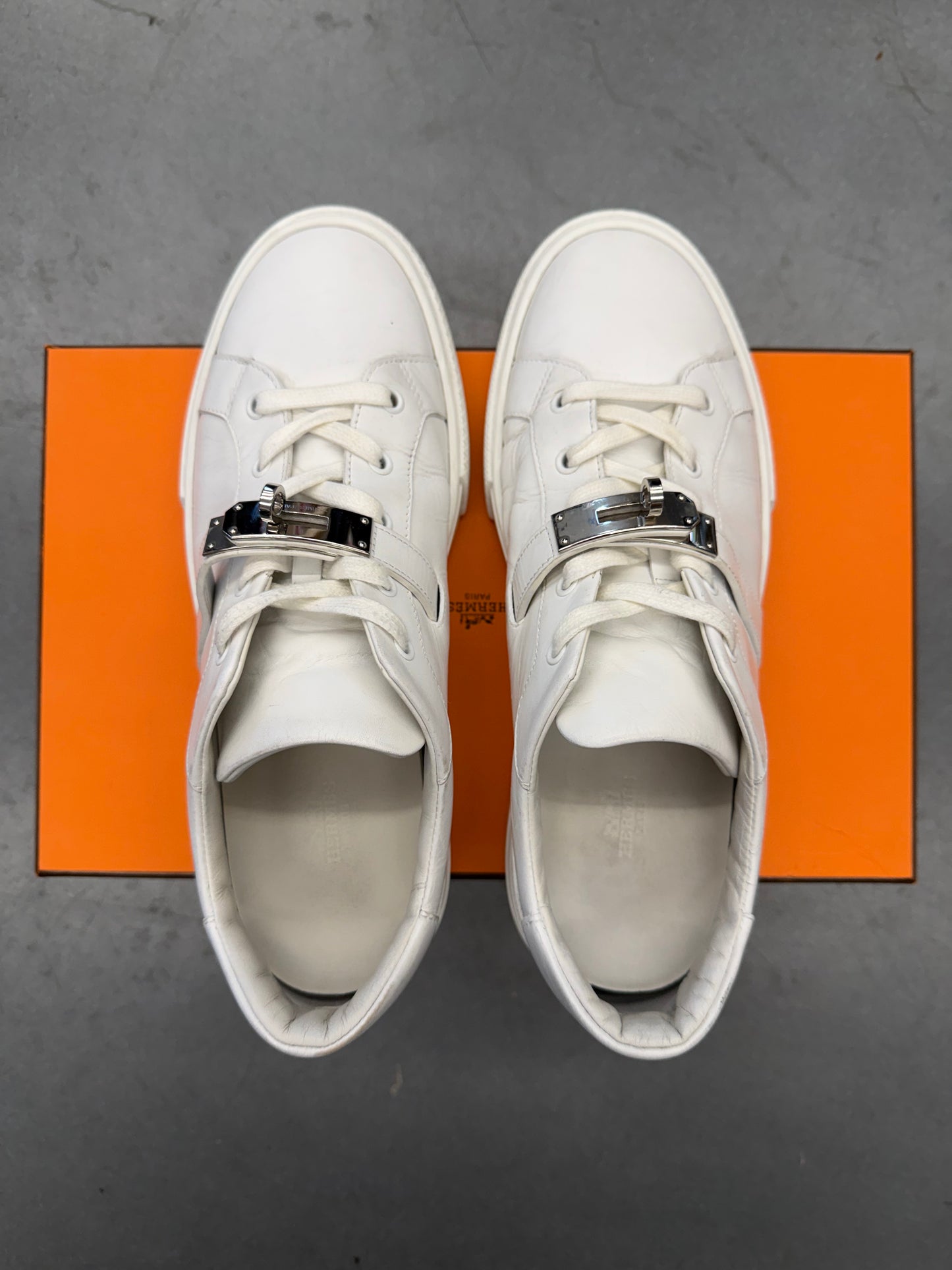 HERMES KELLY BUCKLE DAY SNEAKER (W/BOX)
