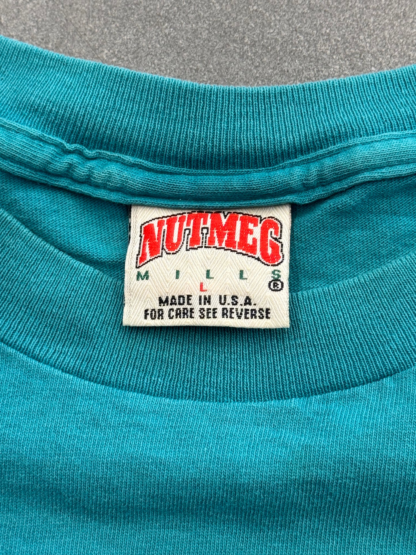 1994 MIAMI DOLPHINS NUTMEG MILLS CHEVRON LOGO SPELLOUT TEE