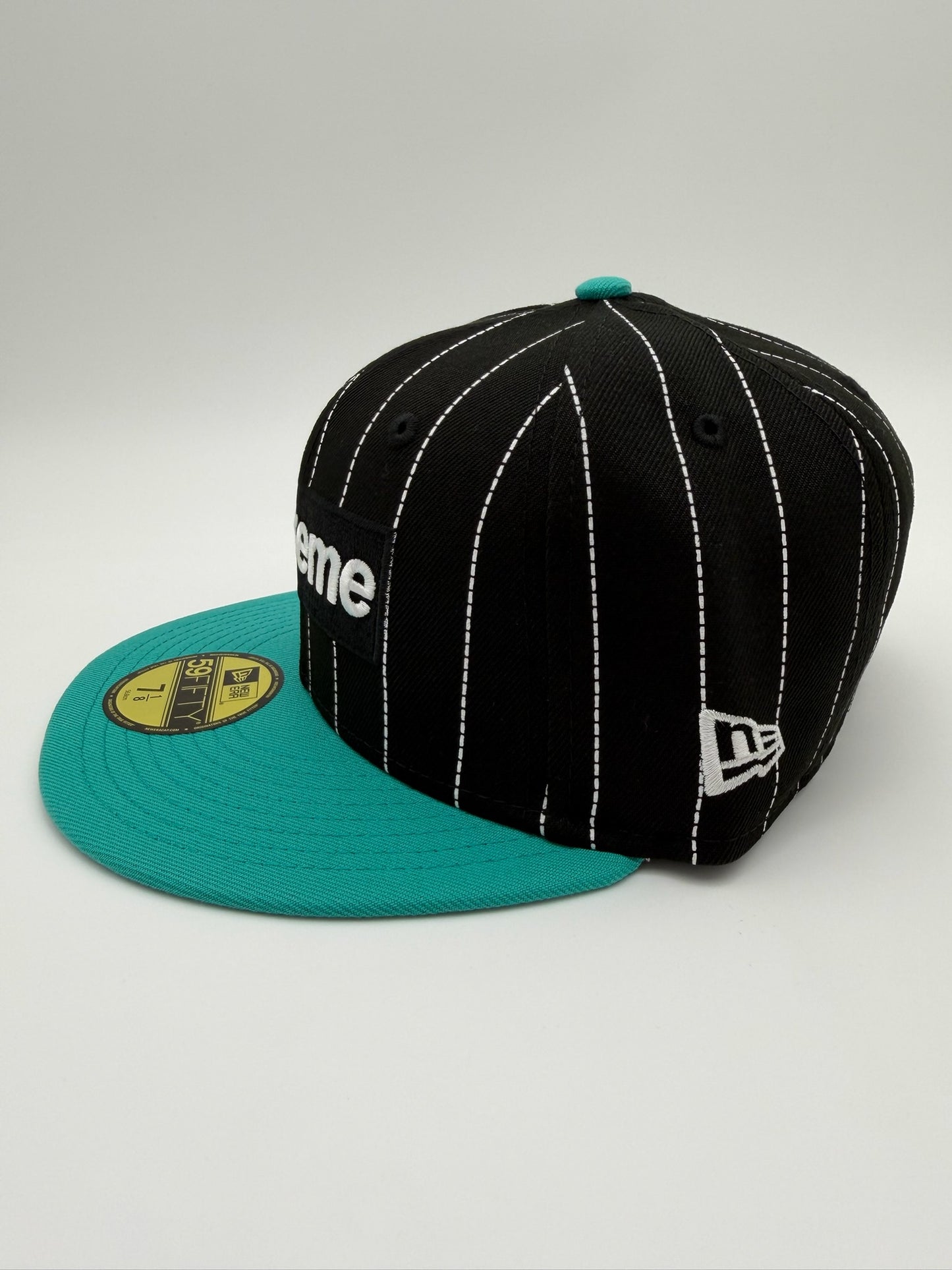 FW25 SUPREME MLB TEAMS BOX LOGO NEW ERA 59FIFTY CAP - FLORIDA MARLINS PINSTRIPE