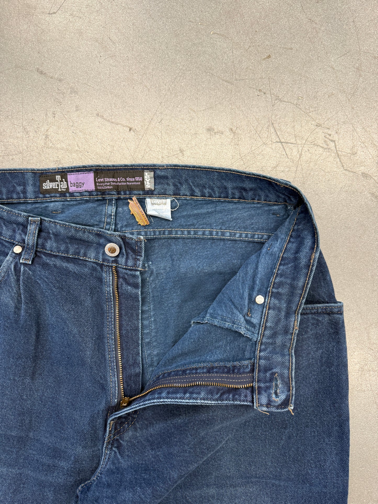 1992 LEVIS SILVERTBAB BAGGY - JEANS (38X30)