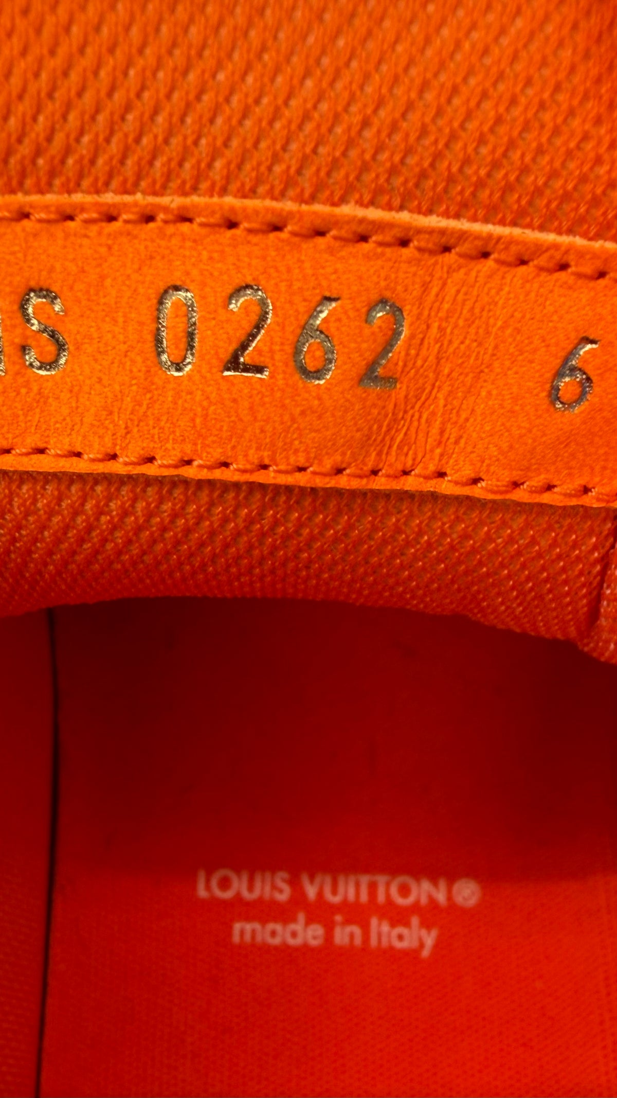 LOUIS VUITTON TRAINER SNEAKER - BRIGHT ORANGE/GREY