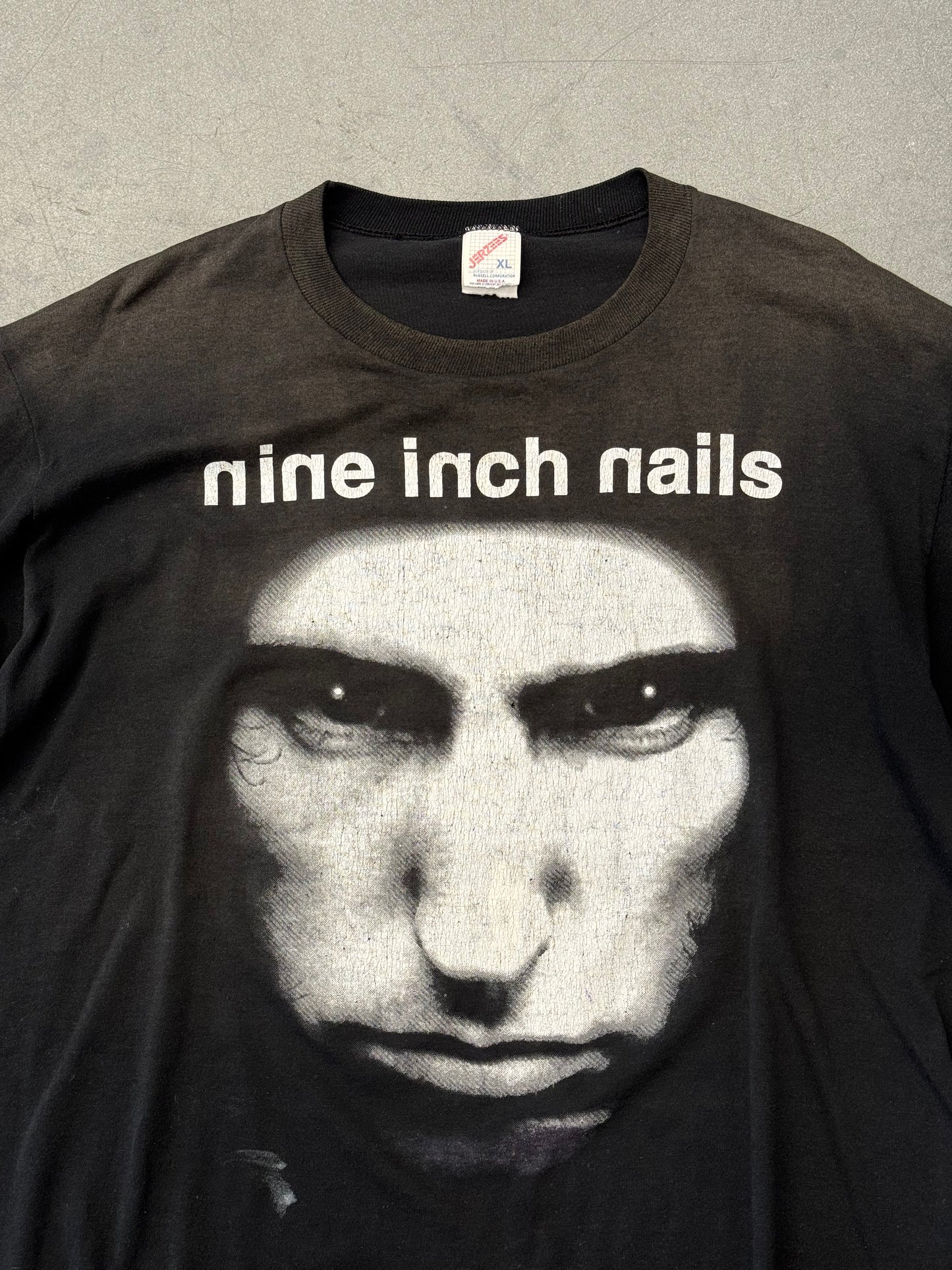 1995 NINE INCH NAILS DAVID BOWIE THE OUTSIDE TOUR TEE (JERZEES TAG)