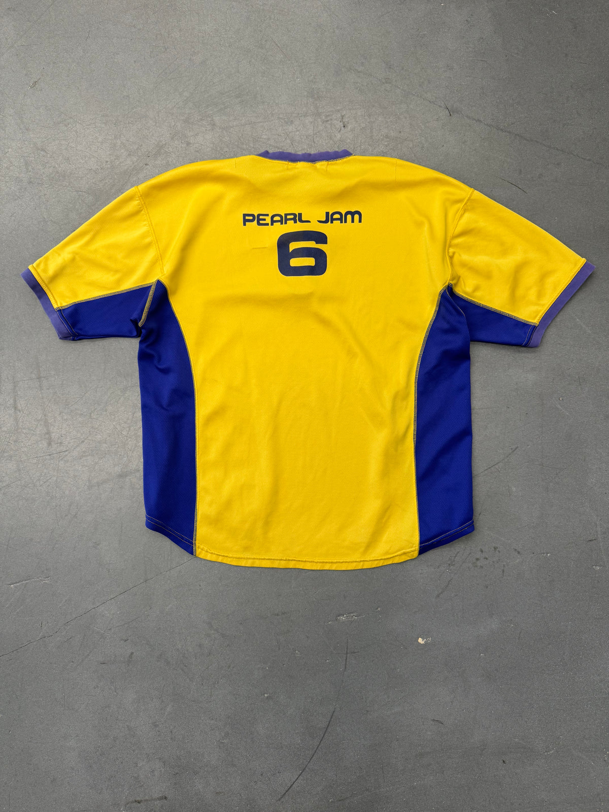 2000 PEARL JAM #6 SOCCER TOUR JERSEY
