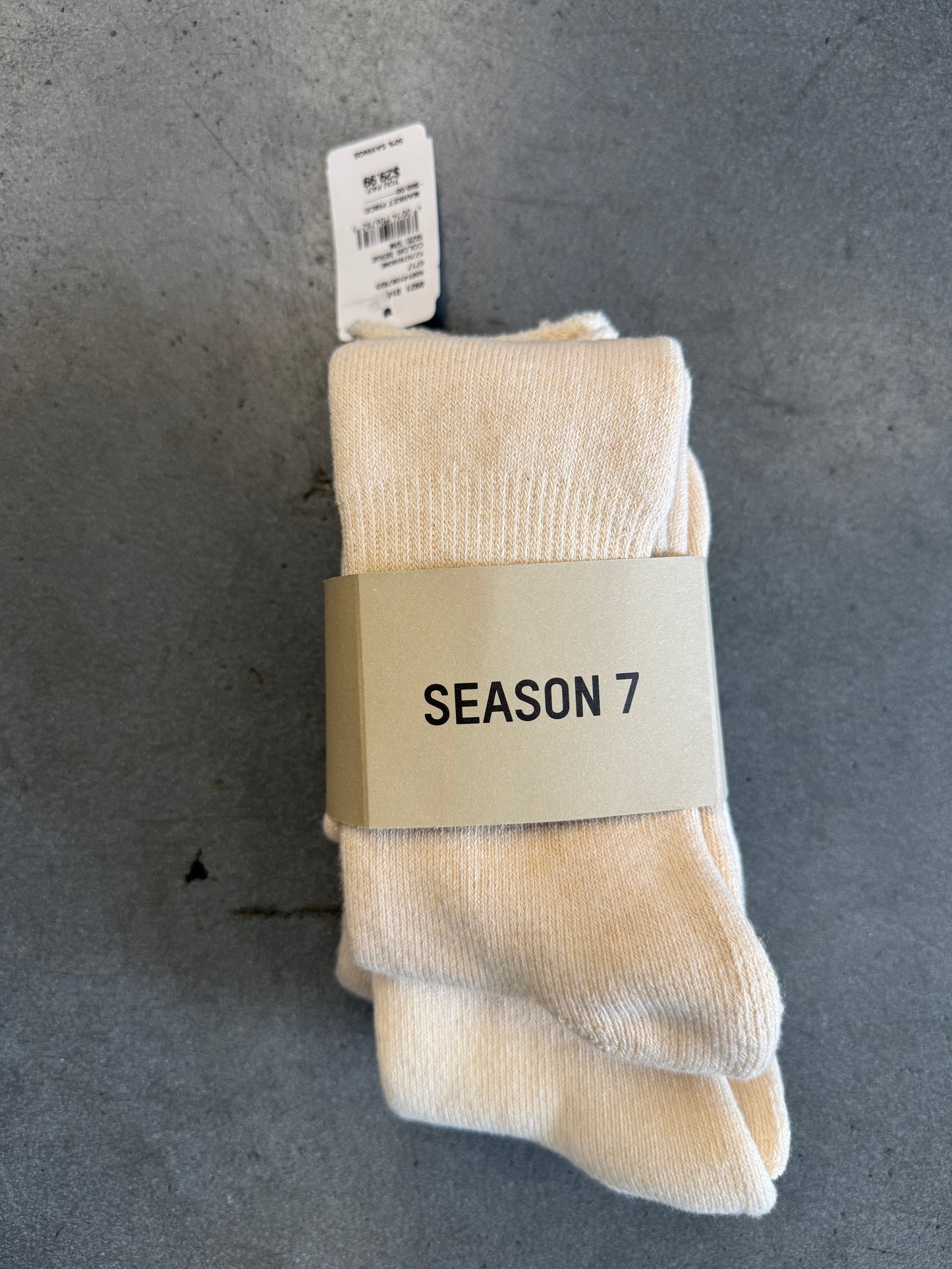 YEEZY SEASON 7 BOUCLETTE SOCKS S/M - BEIGE (NWT)