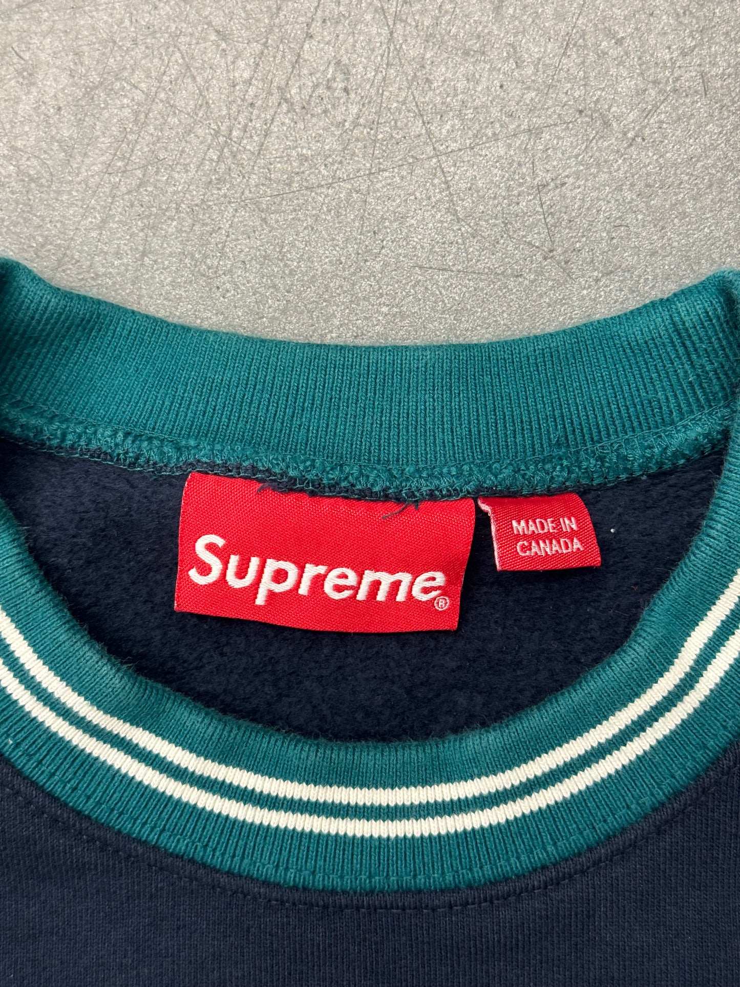 FW17 SUPREME TEAM CREWNECK - NAVY