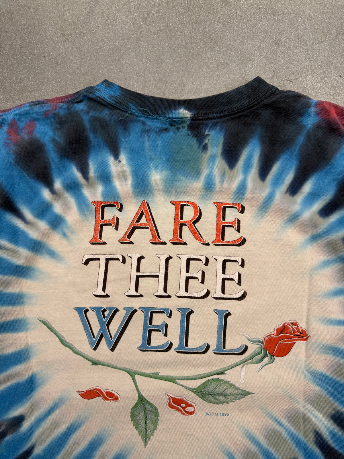 1995 GRATEFUL DEAD CRYING SKULL FARE THE WELL TIE-DYE TEE (PULLED TAG)