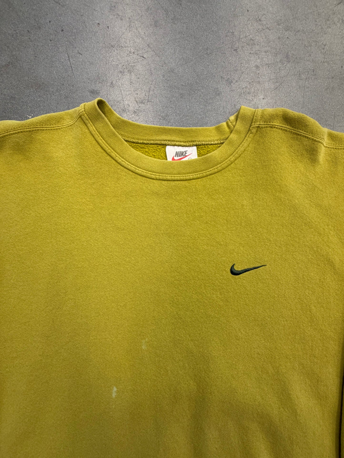 90'S NIKE AVOCADO TWO-TONE GREEN CHEST EMBROIDERED SWOOSH CREWNECK SWEATER (WHITE NIKE TAG)