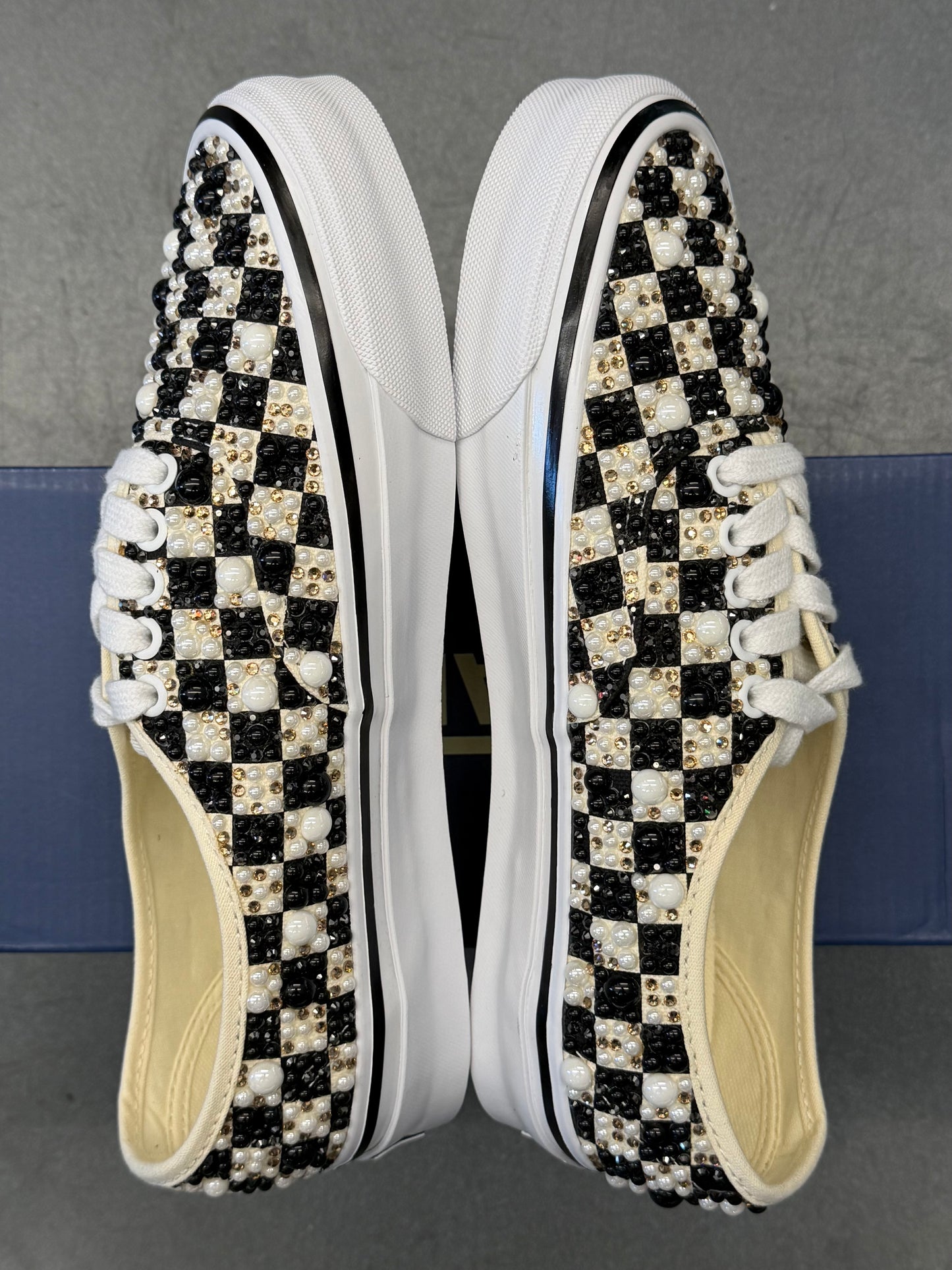 MATTIAS GOLLIN VANS AUTHENTIC LX (NEW WITH SIGNED BOX)