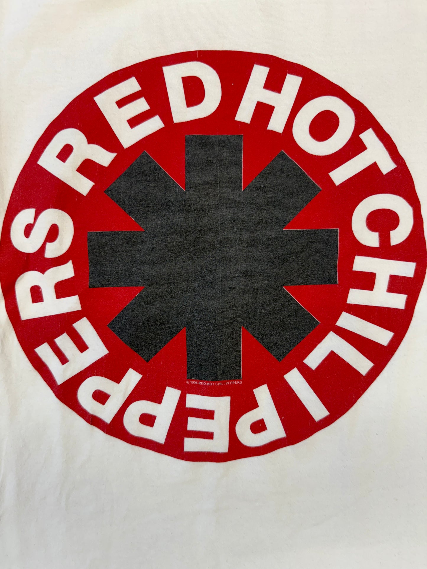 1998 RED HOT CHILI PEPPERS EURO LS TEE (RIPPED NECK)