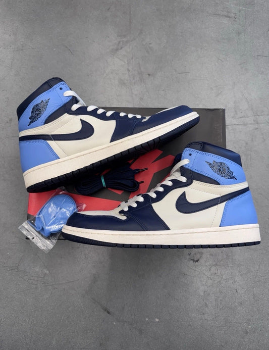 2019 SIZE 10.5 JORDAN 1 RETRO HIGH OBSIDIAN WITH BOX