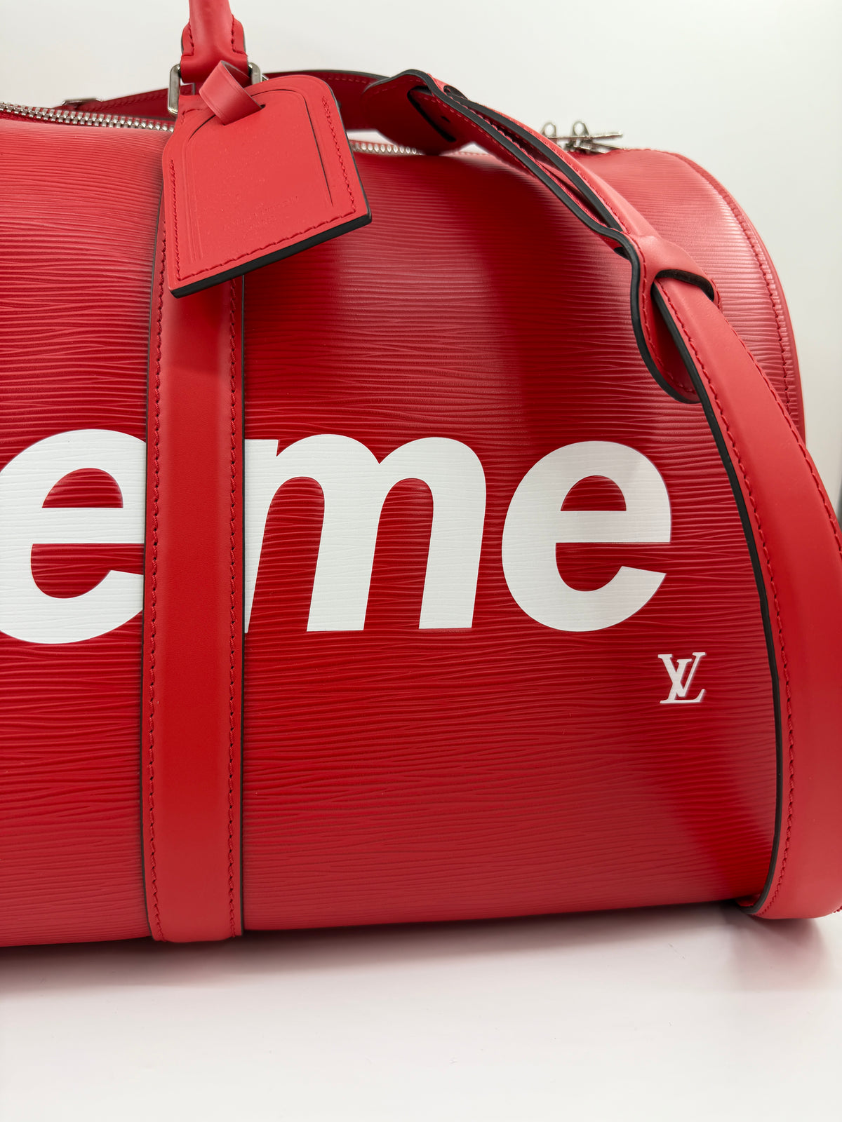 FW17 LOUIS VUITTON X SUPREME KEEPALL BANDOULIERE 45 RED EPI LEATHER DUFFLE BAG