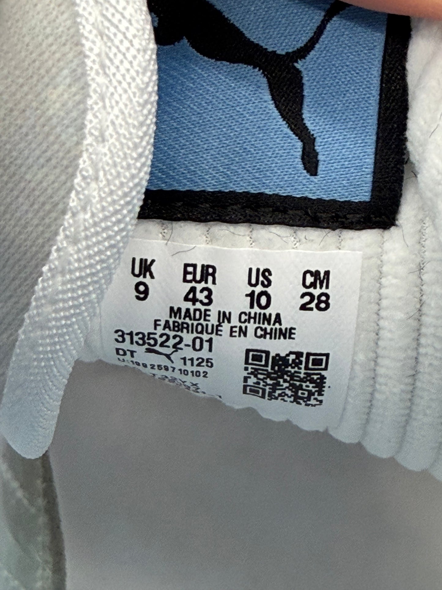 2025 SIZE 10 PUMA FANTASTIC FOUR ABC. INVISIBLE WOMAN (NEW IN BOX)