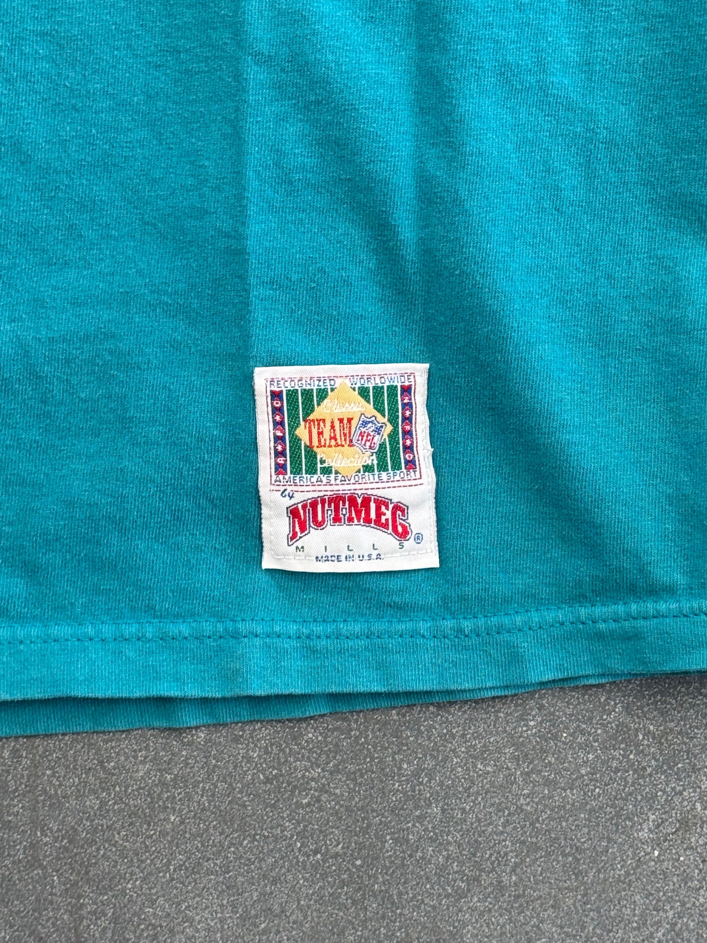 1994 MIAMI DOLPHINS NUTMEG MILLS CHEVRON LOGO SPELLOUT TEE