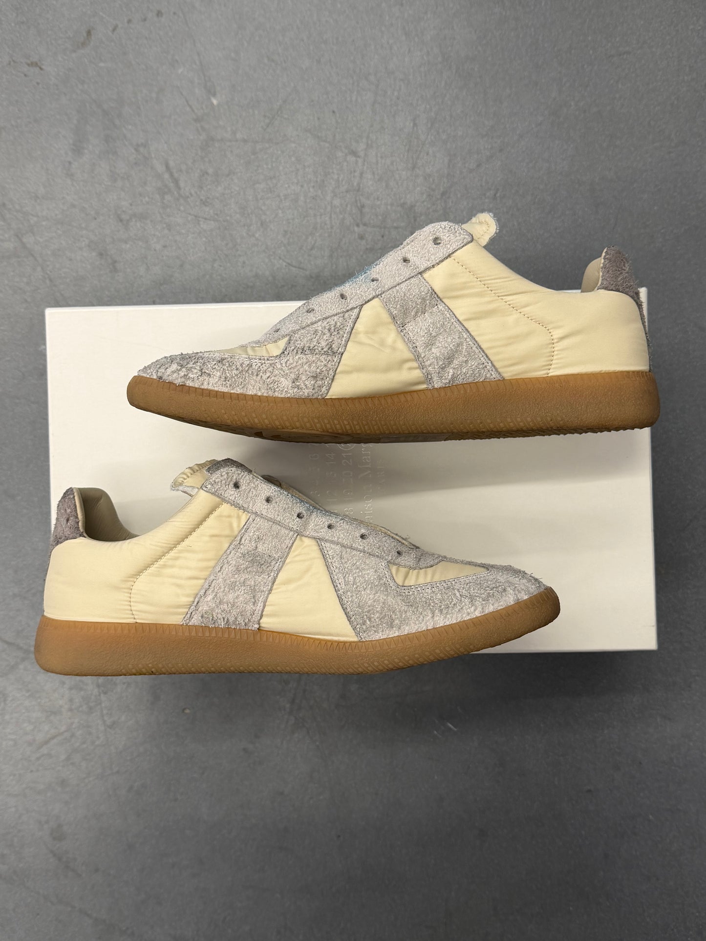 MAISON MARGIELA REPLICA LACELESS SNEAKERS - CREAM NYLON / GREY SUEDE (W/BOX)