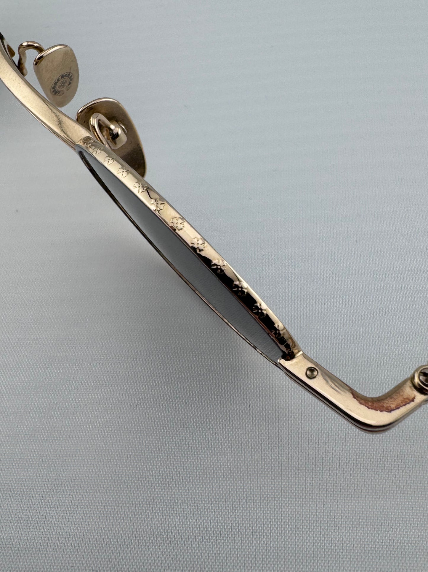 CHROME HEARTS ‘LUX’ GOLD PLATED OVAL SUNGLASSES