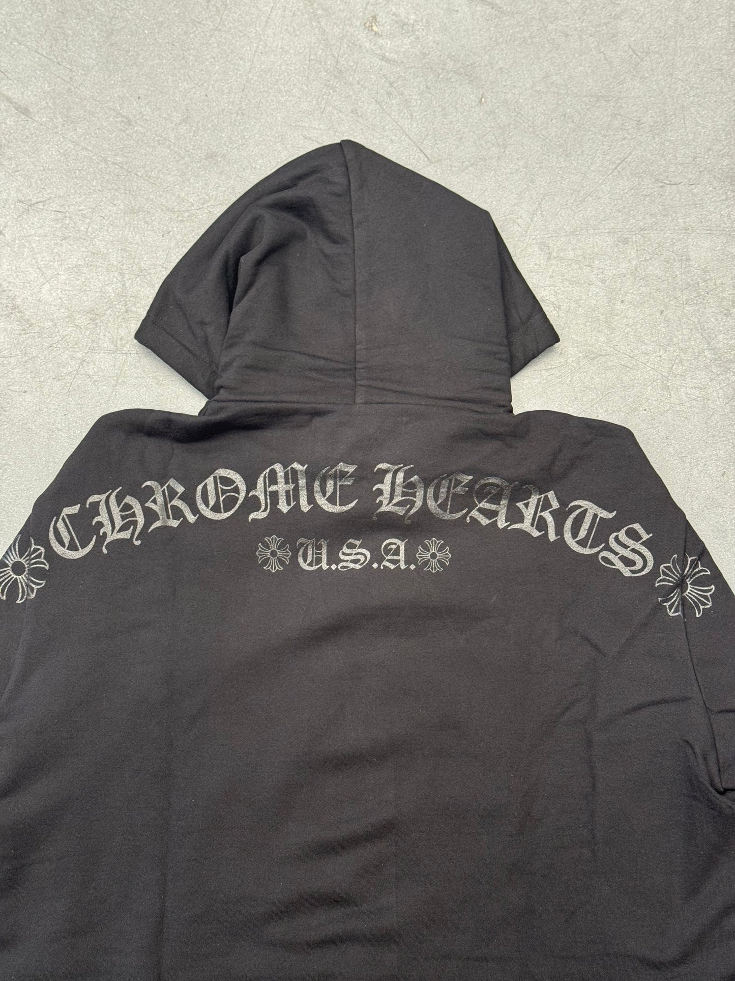 CHROME HEARTS ONLINE EXCLUSIVE TONAL BLACK HORSESHOE FLORAL PULLOVER HOODIE