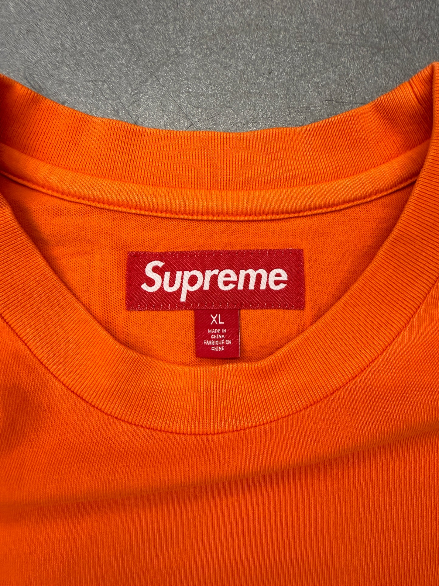SS26 SUPREME RHINESTONE SCRIPT S/S TOP