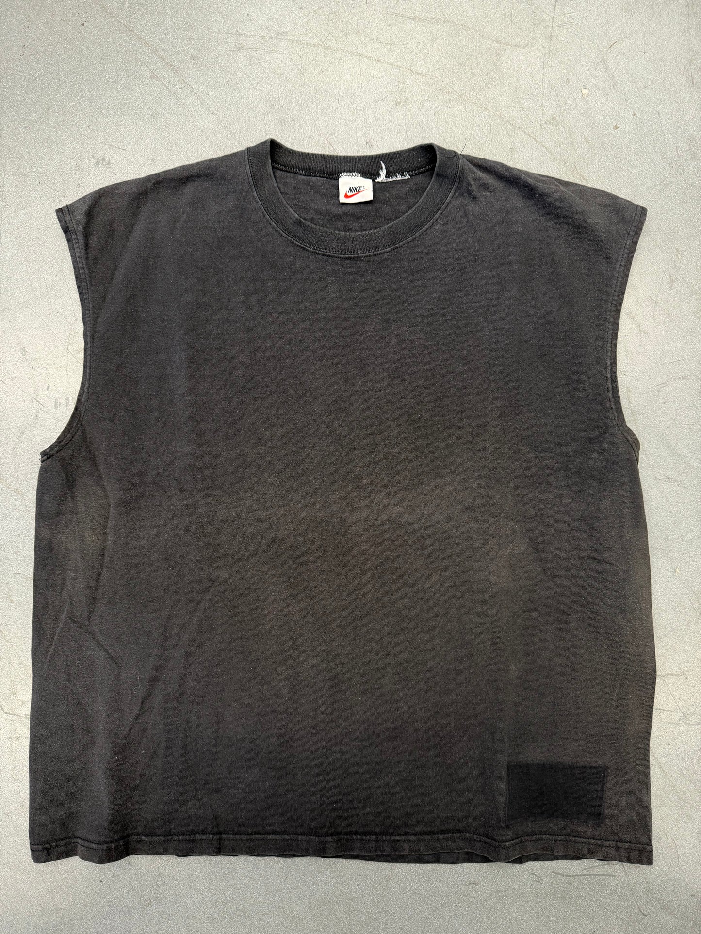 90'S JUMPMAN JORDAN BASKETBALL NIKE SLEEVELESS TEE (WHITE/RED NIKE TAG)