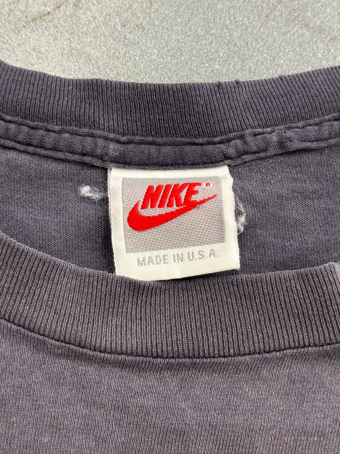 1993 NIKE SPACE JAM LOONEY TOONS "THE BEST ON EARTH" TEE (RED SWOOSH TAG)