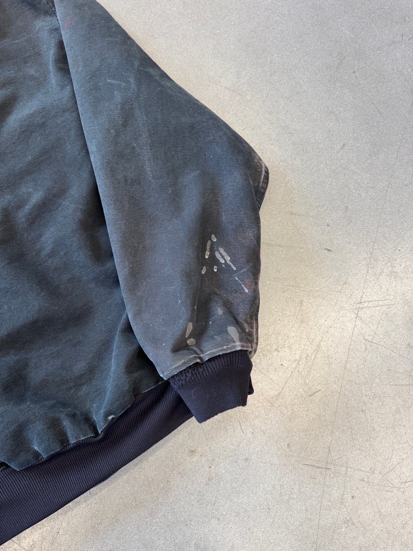 2000'S CARHARTT MESH-LINED CANVAS ZIP-UP WORK JACKET (J131BLK)